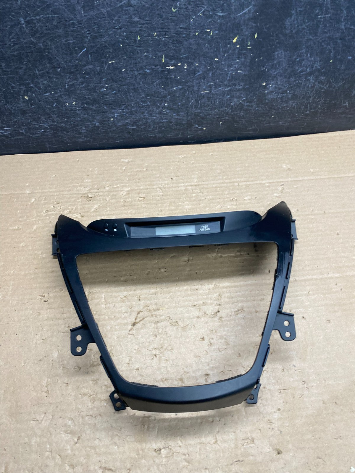 2011-2013 Hyundai Elantra Dash Radio Bezel Clock Display Trim AG8409 DG0
