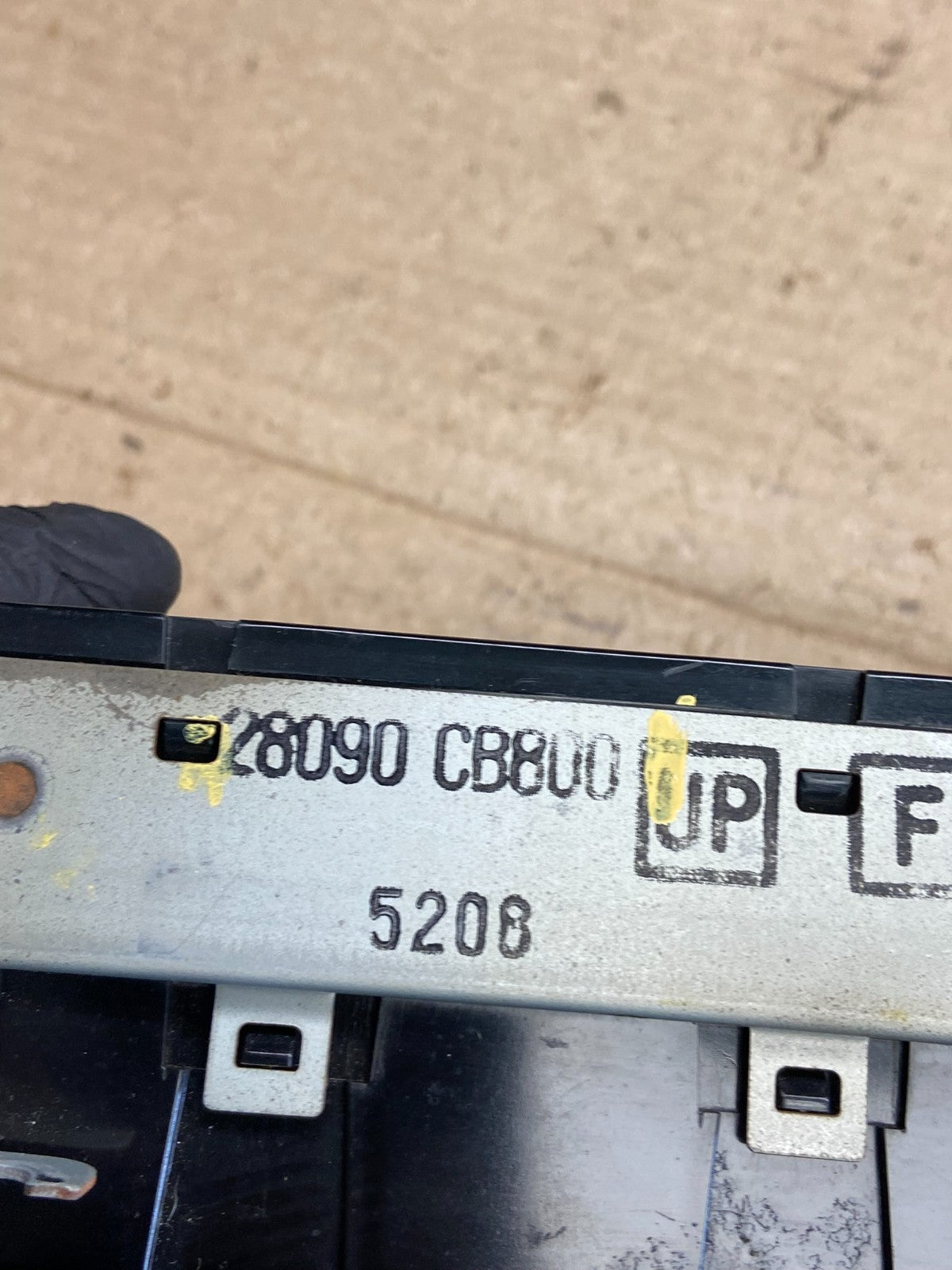 2003 - 2005 Nissan Murano Dash Information Display Screen AH5282 DG6