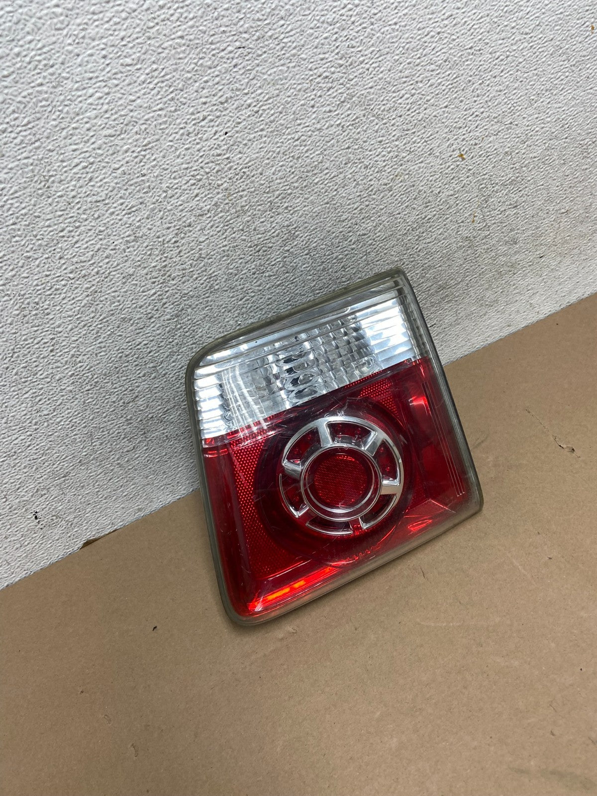 2007 to 2012 GMC Acadia Right Passenger Rh Hatch Tail Light Inner AG4519 GD2