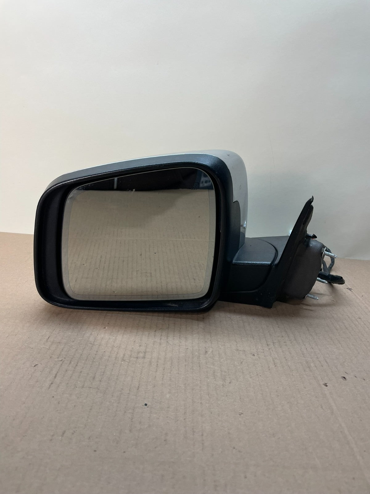 2011-2018 Jeep Grand Cherokee Left Driver Power Turn Sgn Door Mirror ai8736 DG6