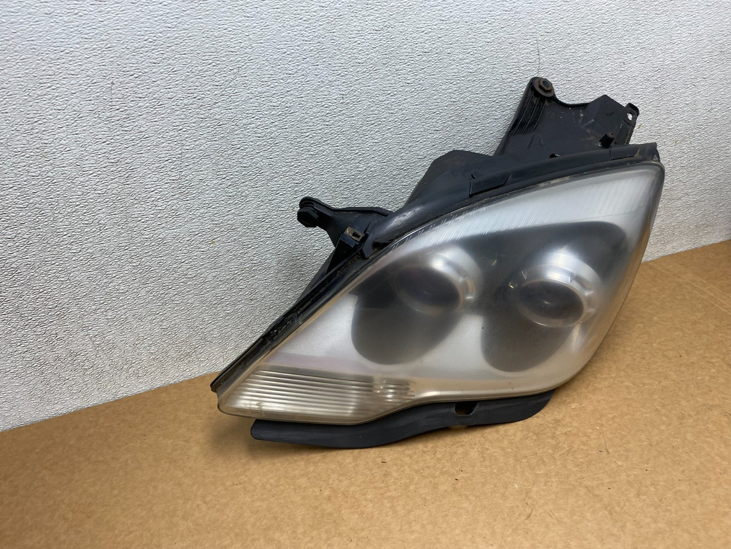 2007 to 2012 Gmc Acadia Halogen Headlight Left Driver LH Side Oem S5410 DW2
