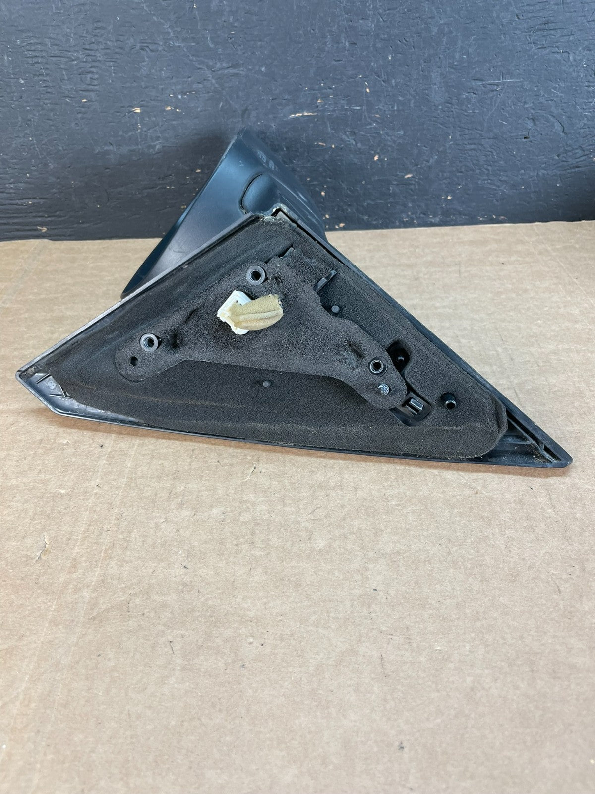 2004 to 2009 Mazda 3 Right Passenger RH Side View Door Mirror AE8318 DW4