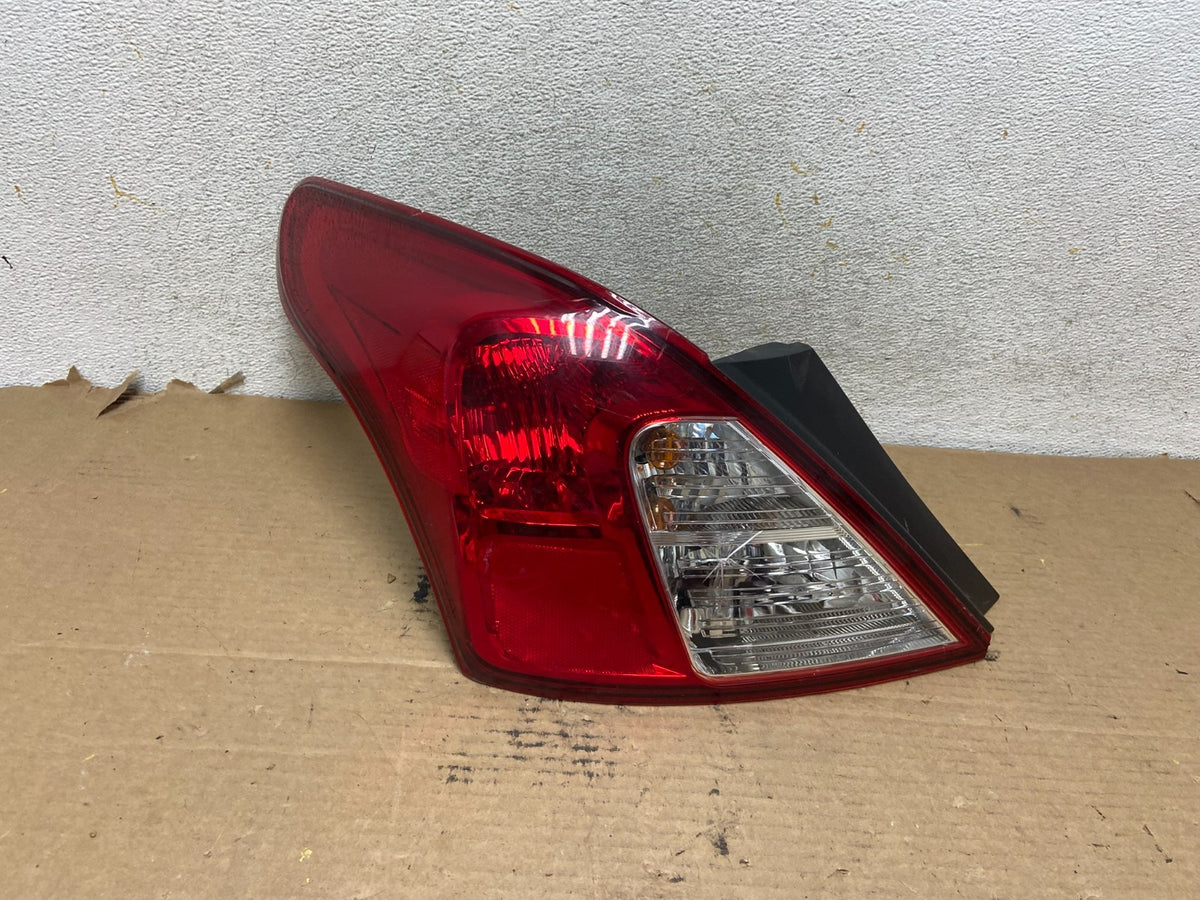 2012-2019 Nissan Versa Sedan Left Driver LH Side Tail Light AH4163 LK0