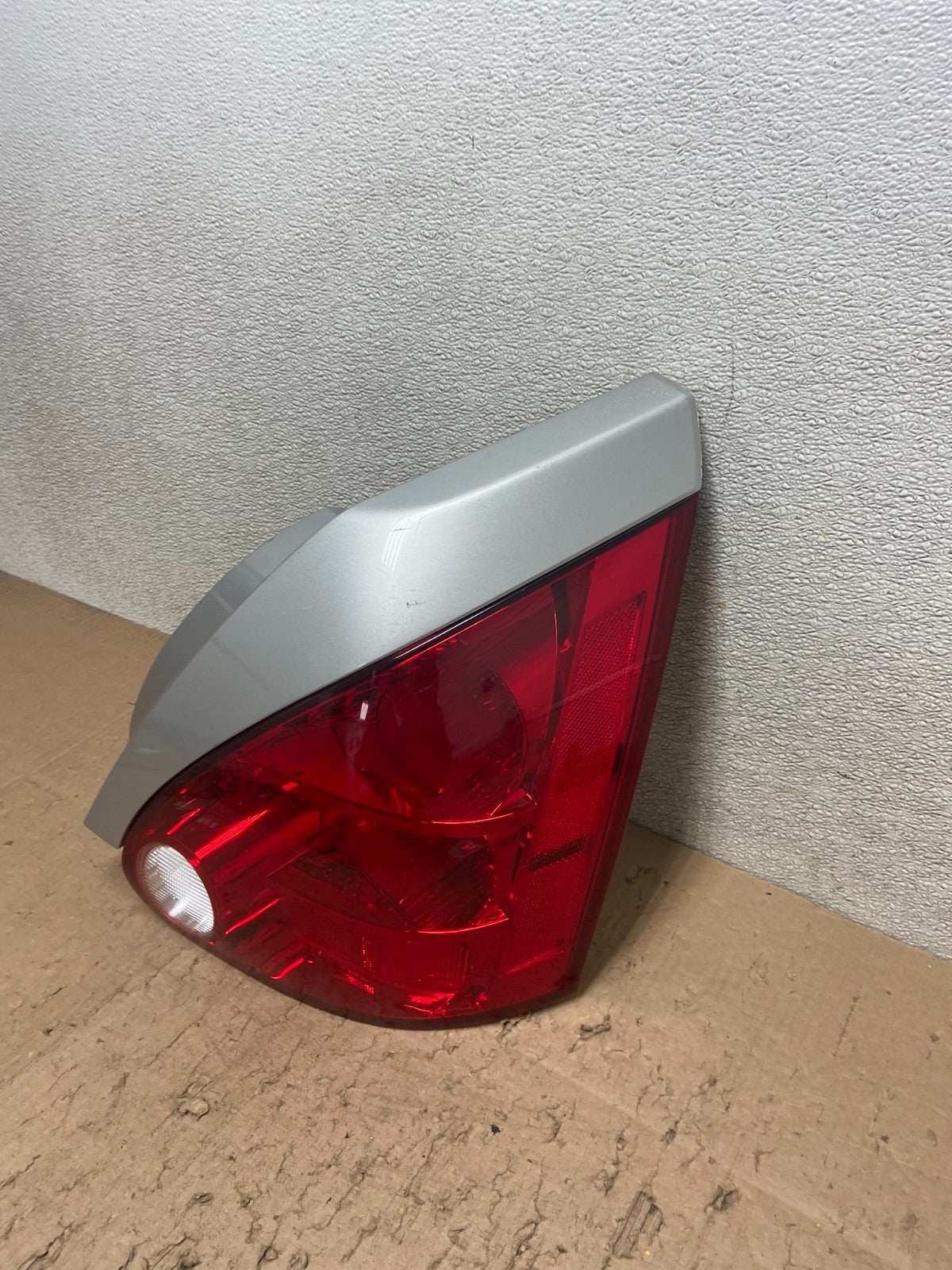2004 2005 2006 2007 2008 Nissan Maxima Right Passenger Tail Light Oem Y4889 DW1