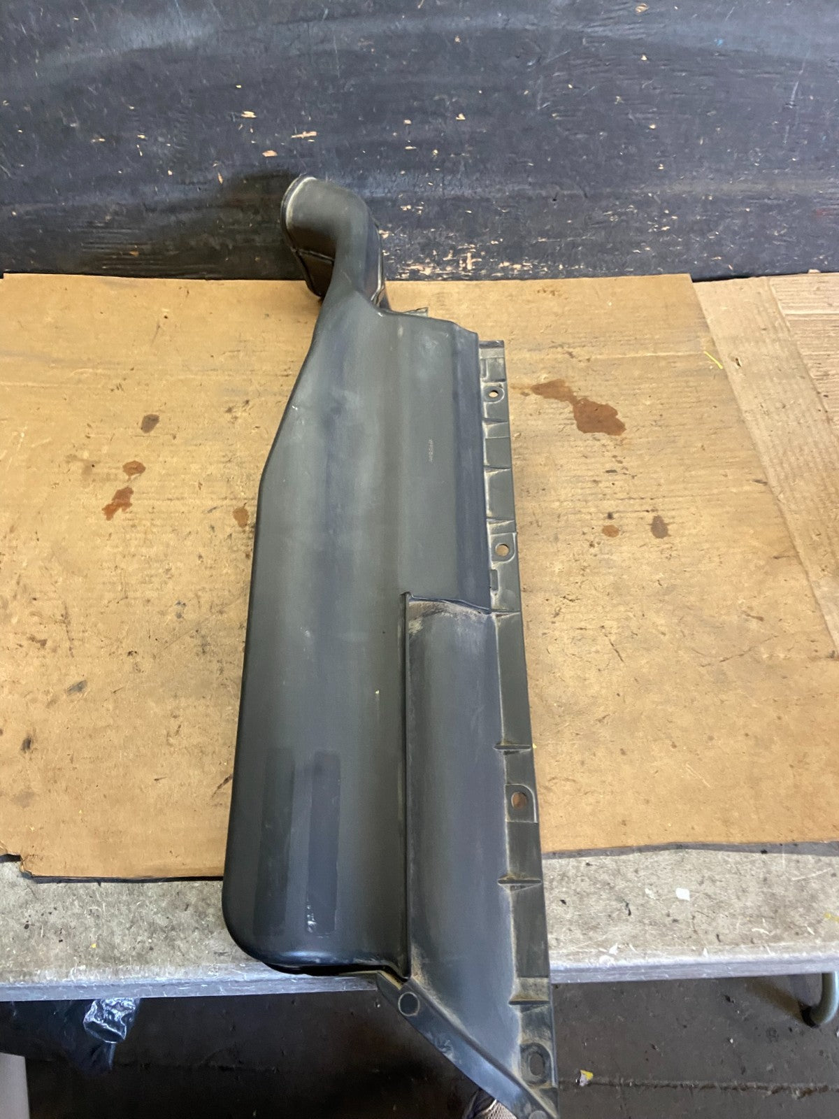 2004 to 2006 Nissan Maxima Upper Air Intake Duct R0320 DG2