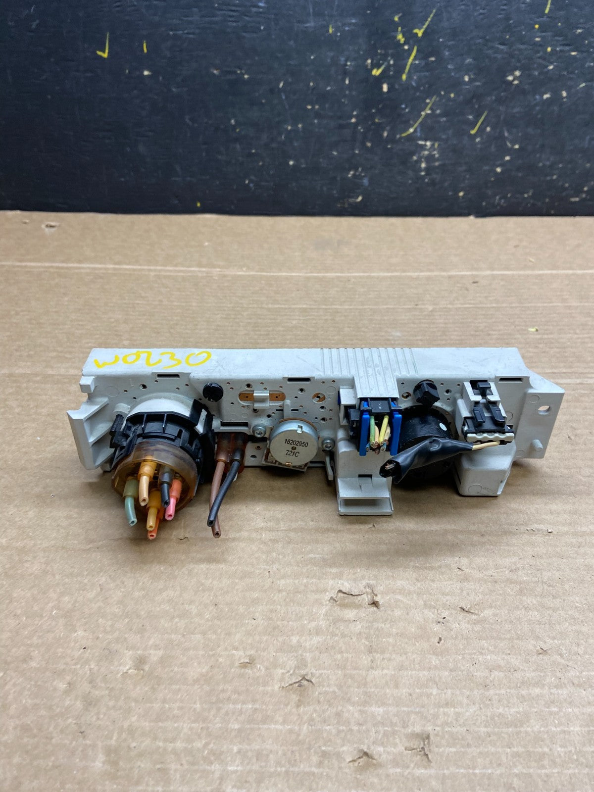 2001 - 2007 GMC Chevrolet Express 1500 Climate Control A/C W0230 DG3