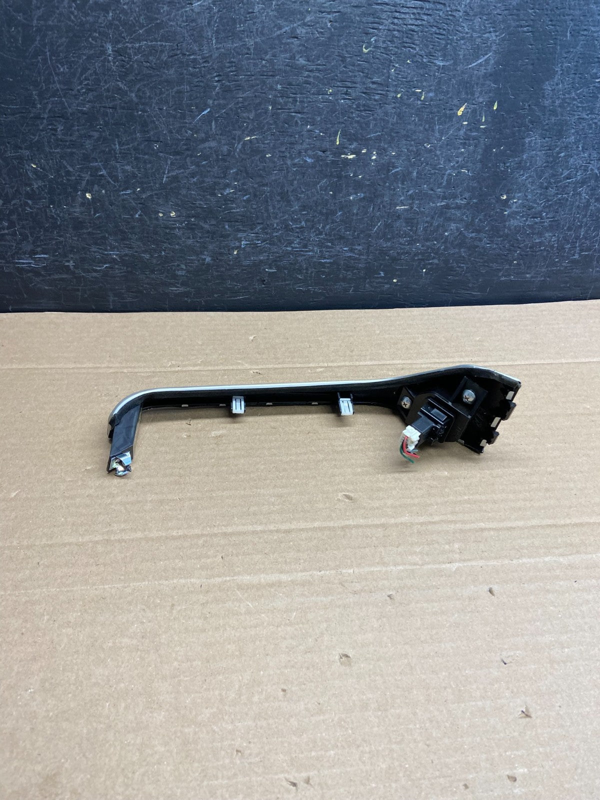 2009-2010 Nissan Murano Dash Trim Panel With Hazard Buttom Switch AG5049 DG2