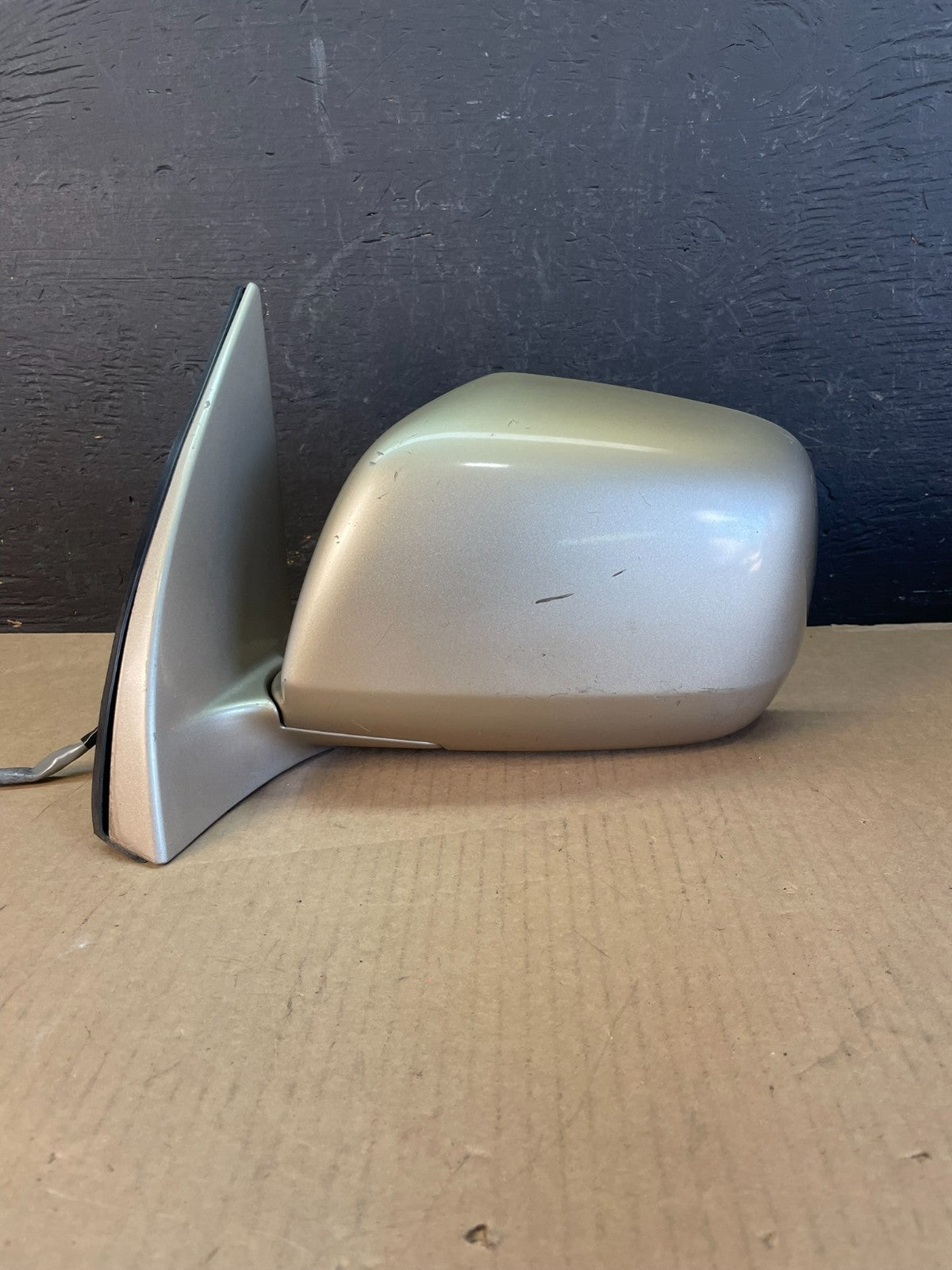 2001-2007 Toyota Highlander Left Driver LH Side View Door Mirror AD5566 DW0