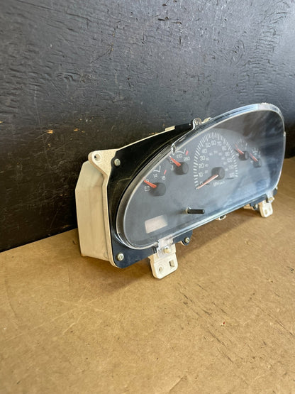 2001-2003 Dodge Van 1500 2500 3500 Speedometer Gauge Cluster AD03892