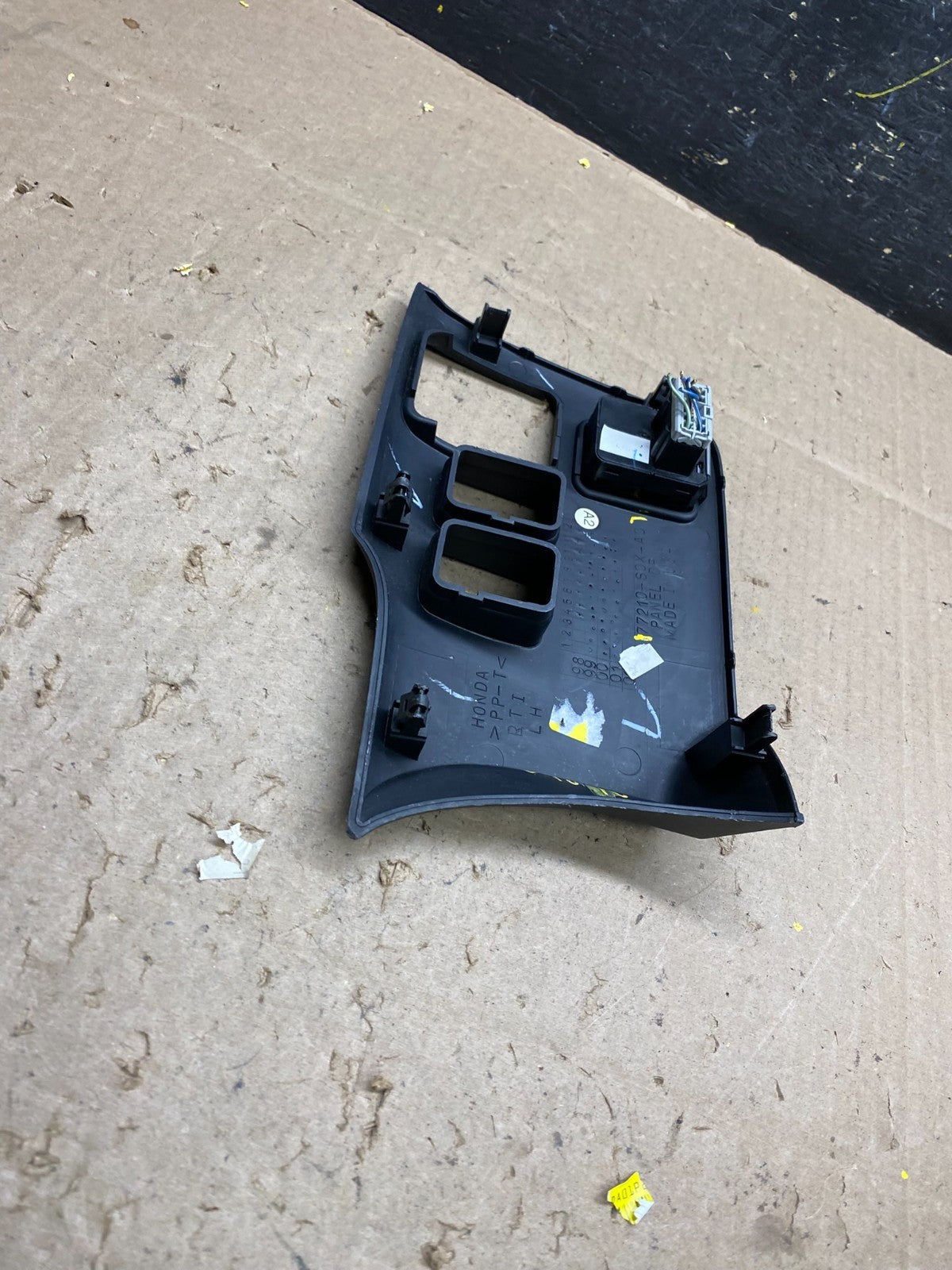 1999- 2004 Honda Odyssey Driver Left Dash Lower Switch Cover Panel Beze u4840 DG4
