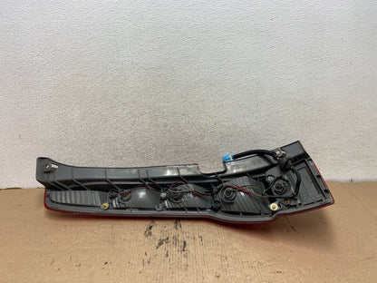 2007 - 2011 Honda Cr-v Crv Right Passenger Rh Side Tail Light AH2051 R LK4
