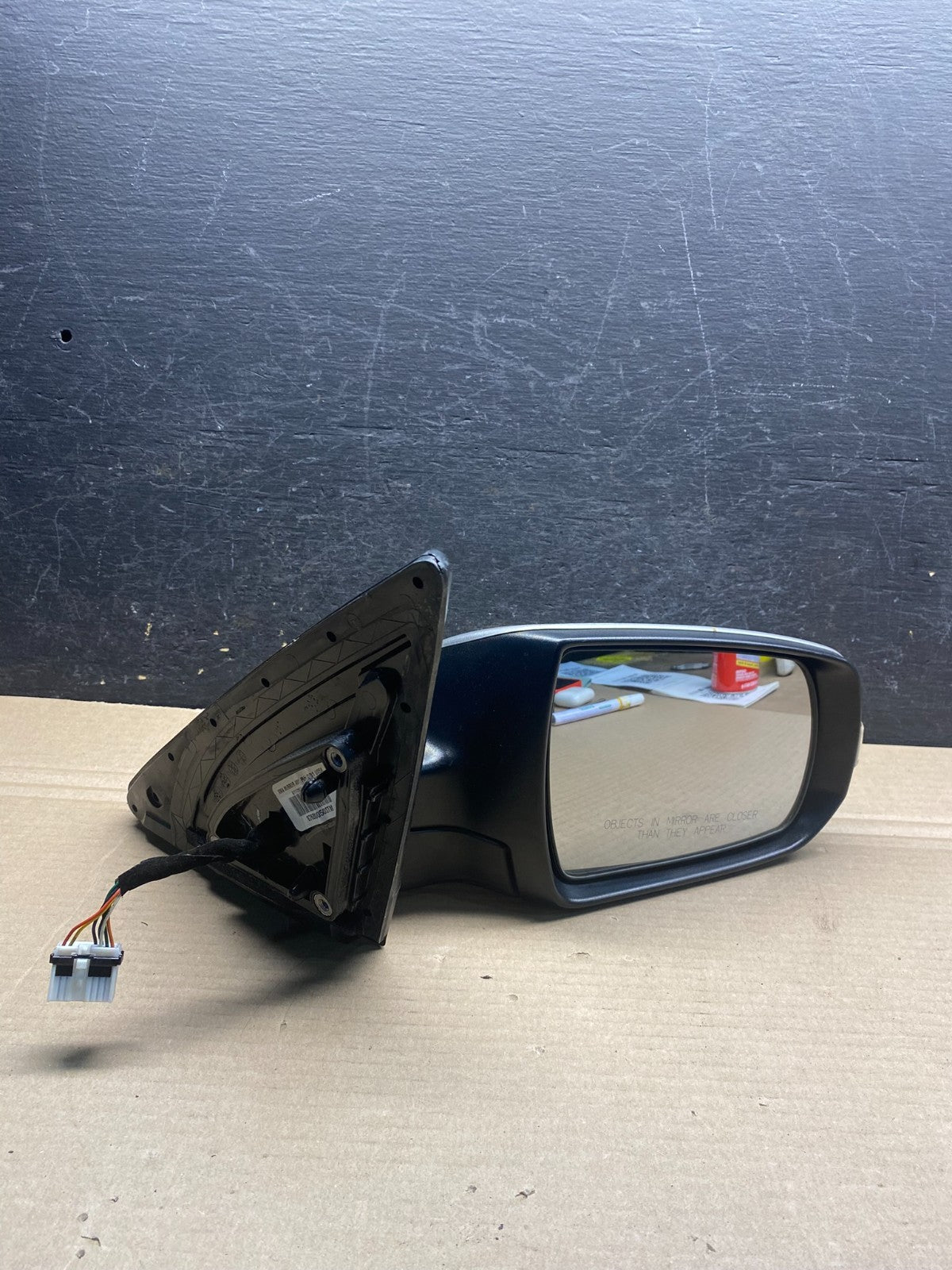 2011 to 2015 Kia Sorento Right Passenger Door Mirror Turn Signal ah7580 DG10