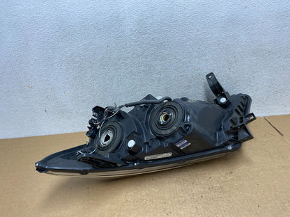 2013 to 2016 Nissan Pathfinder Right Passenger RH Side Headlight TYC AI3597 DW5