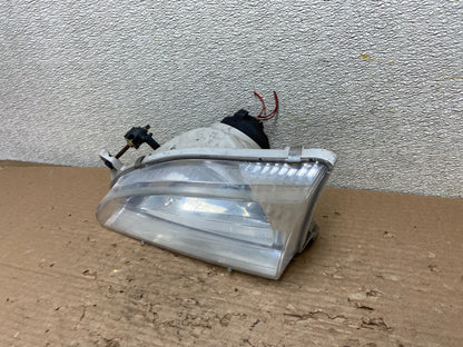 1998 to 2000 Toyota Corolla Front Left Driver Side Headlight AB1698 DW1