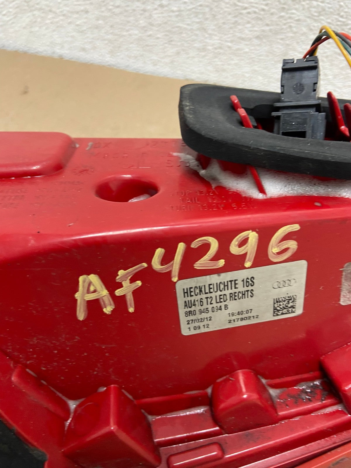 2009 to 2012 Audi Q5 Right Passenger RH Side Tail light AF4296 LK7