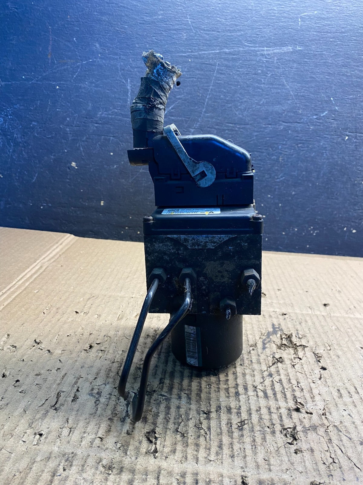 2006 2007 Ford E250 E350 Anti-Lock ABS Antilock Brake Pump AB3513  DG1