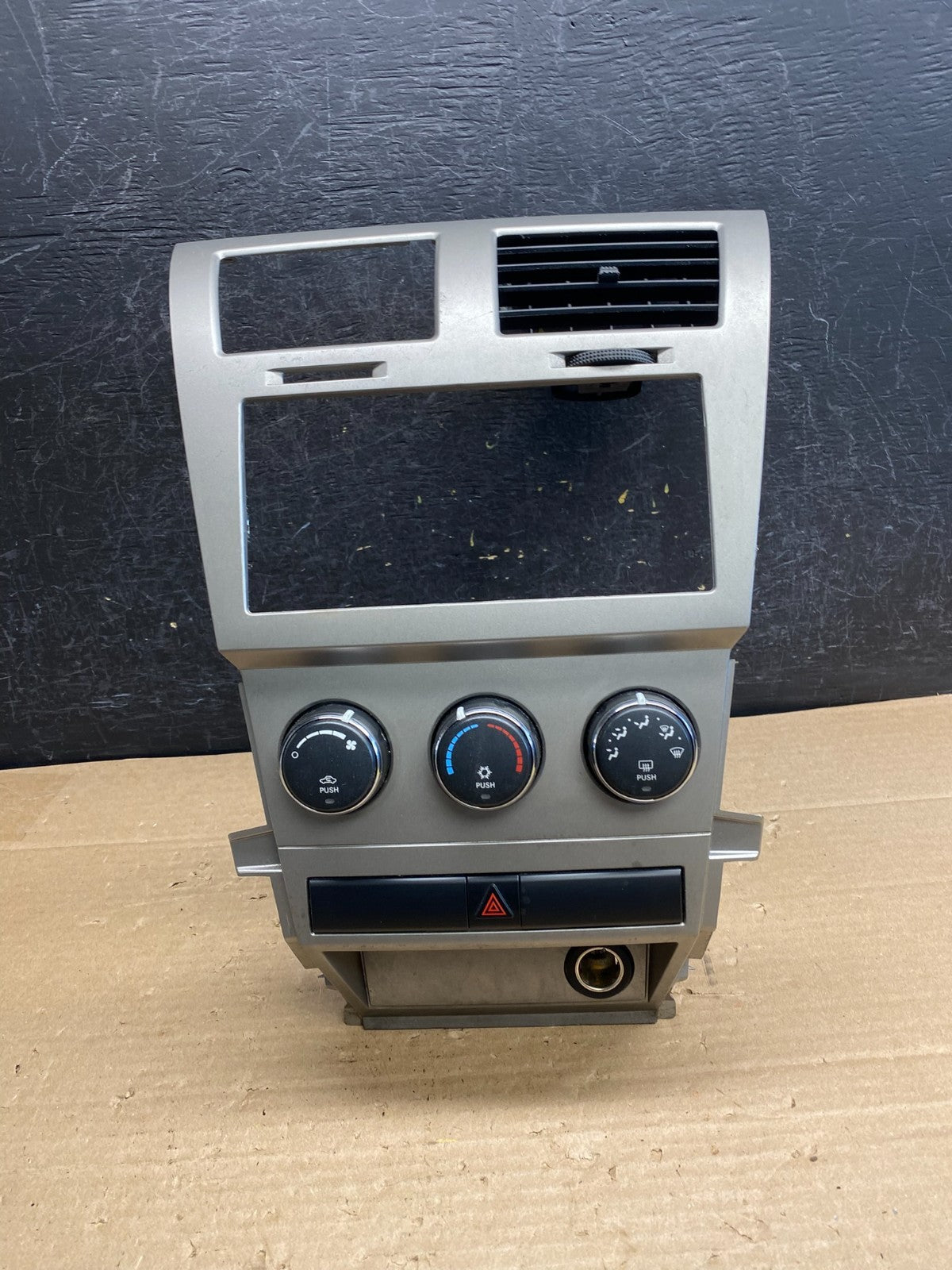 2008 2010 Dodge Avenger Center Dash A/C AC Climate Control Bezel Trim ag6441 DG0