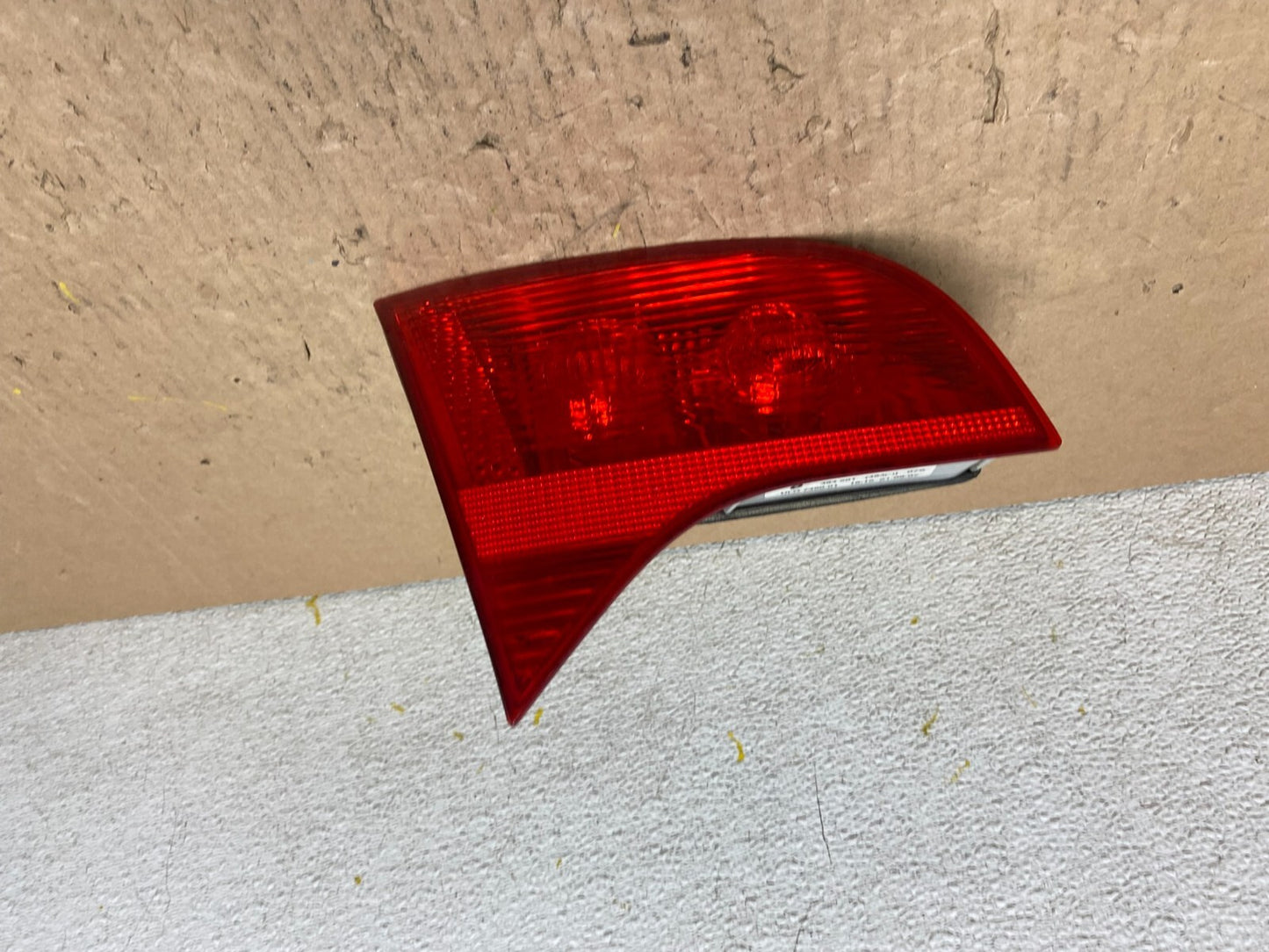 2004 to 2008 Audi A4 Avant Left Driver LH Inner Tail Light Oem N1485 DW0