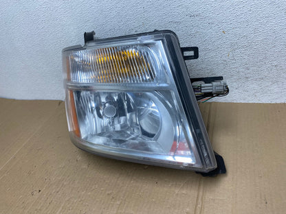 2012 to 2021 Nissan NV1500 NV2500 NV3500 Right Passenger Headlight AE8967 LK1