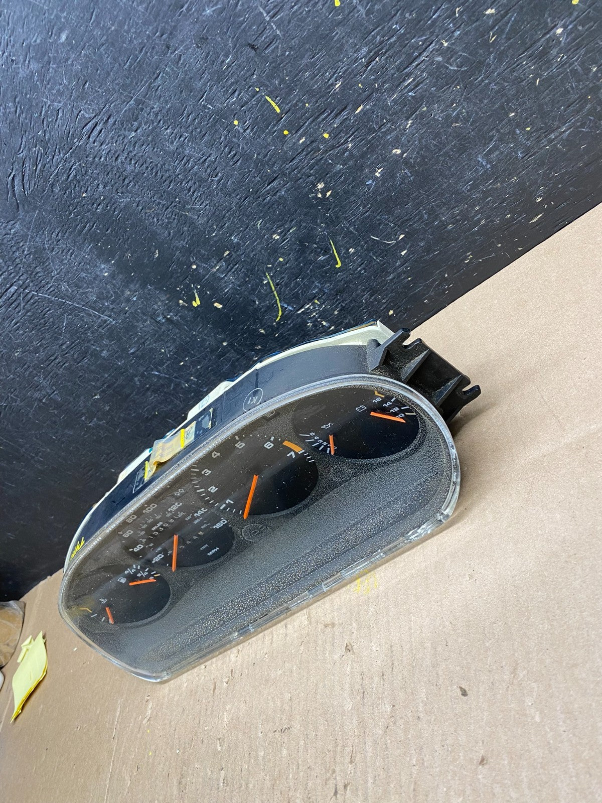 1985 to 1986 Porsche 928 Speedometer Instrument Cluster Gauge T4715 PS2