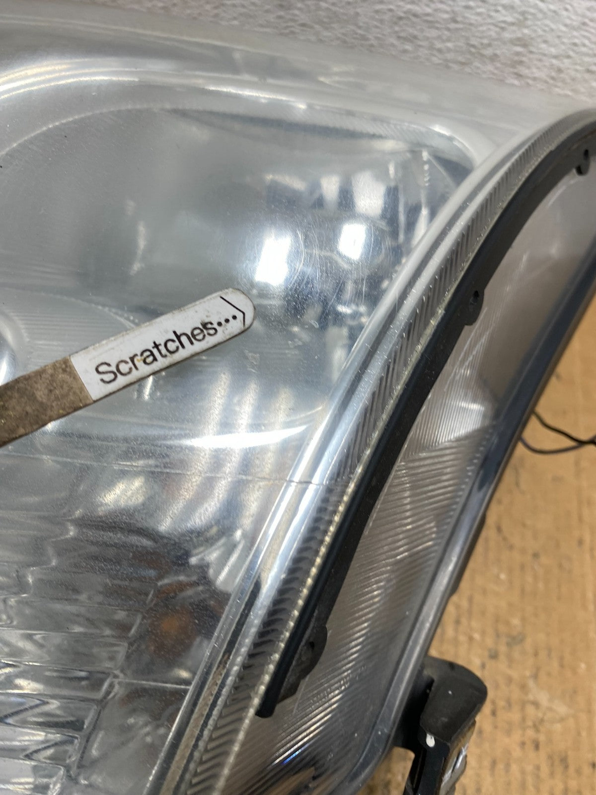 2006 to 2009 Ford Fusion Headlight Left Driver LH Side AE1369 DW3