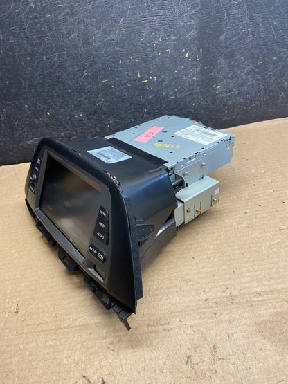 2005 to 2010 Honda Odyssey Navigation GPS Screen Display Radio AH3620 DG3