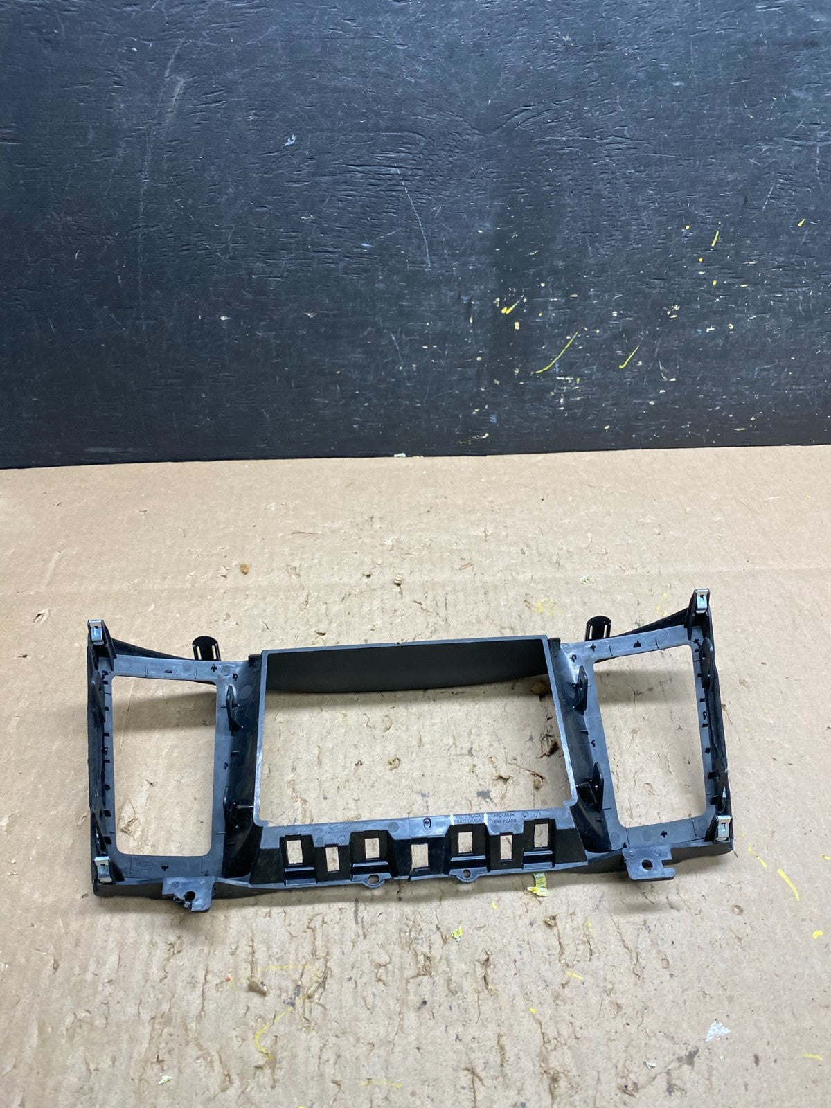 2013 to 2020 Nissan Pathfinder Center Dash Radio Trim Bezel  Surround T6081 DG4