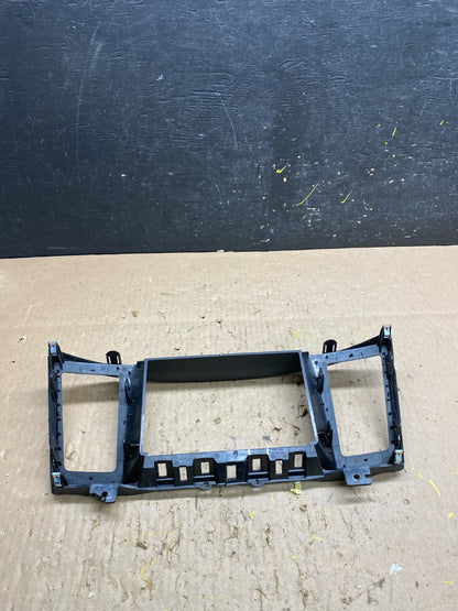 2013 to 2020 Nissan Pathfinder Center Dash Radio Trim Bezel  Surround T6081 DG4