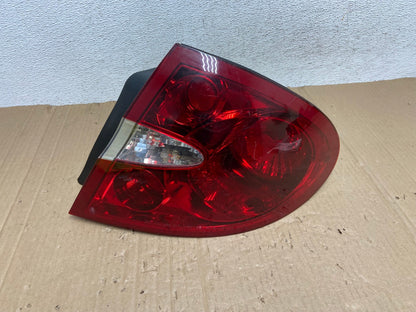 2005 to 2009 Buick Lacrosse Right Passemger RH Side Tail Light AE8983 LK0