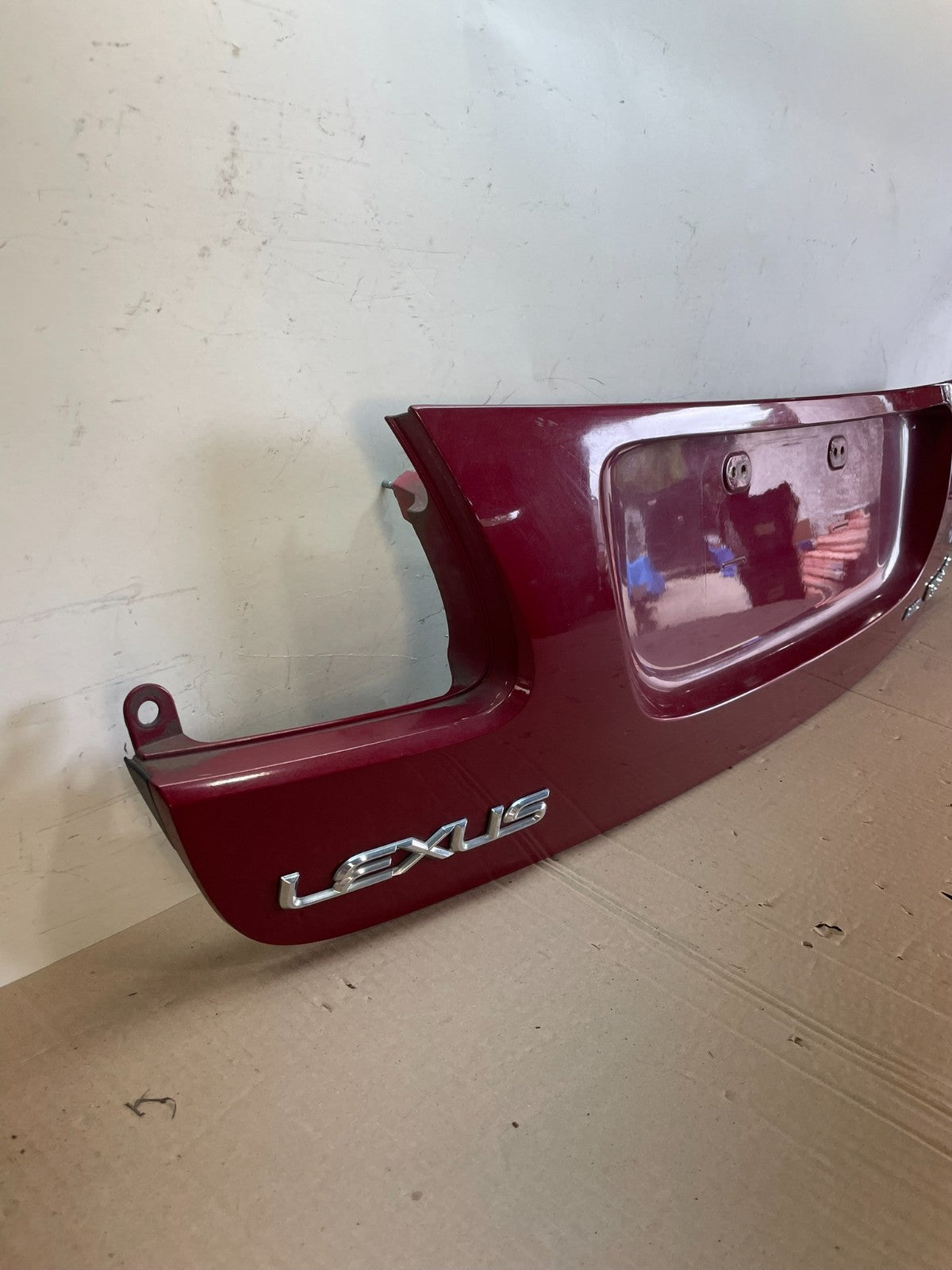 2007-2011 Lexus GS350 Trunk License Plate Trim Panel Cover 76801-30140 AG7705 DG2