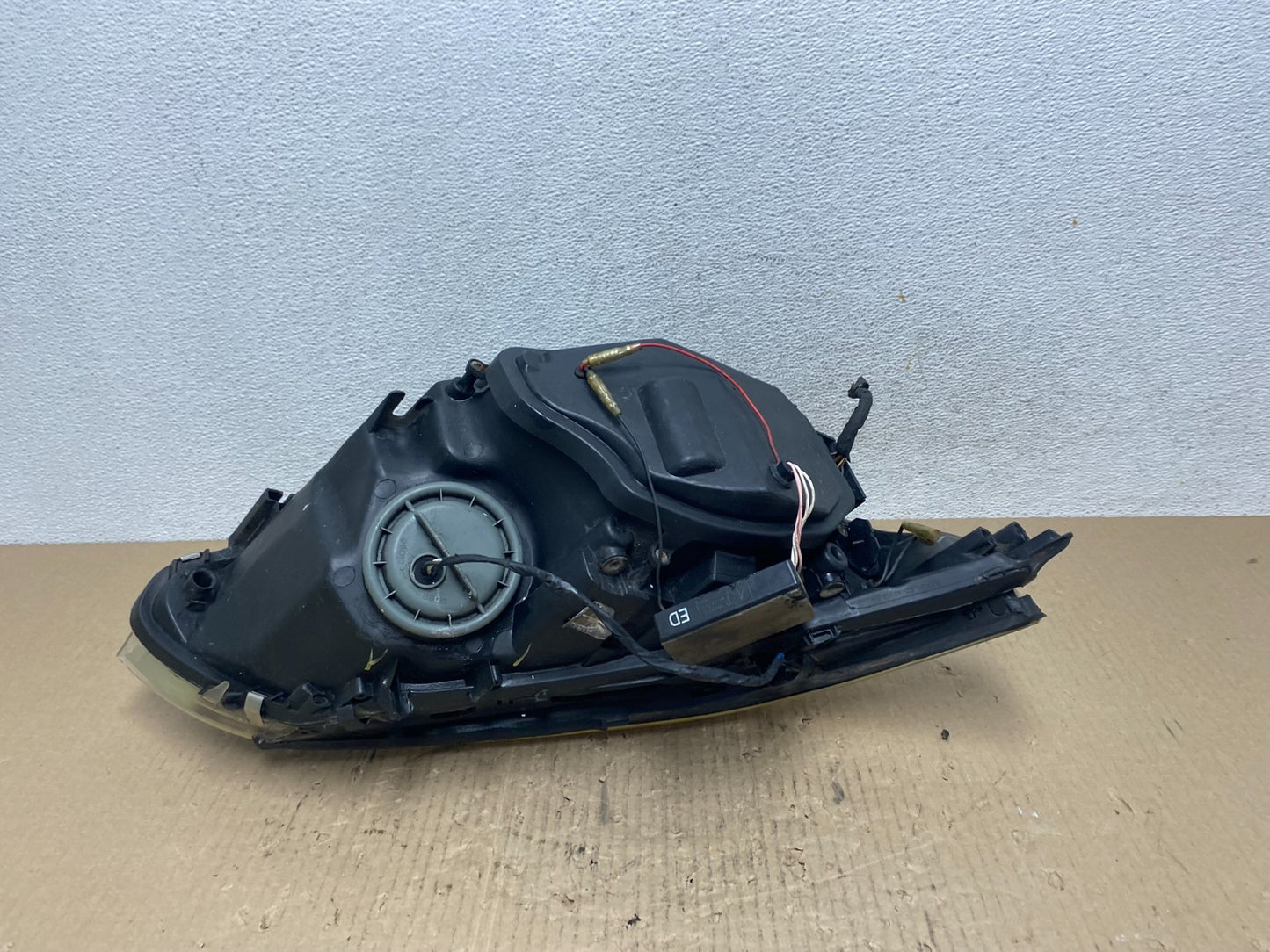 2008 to 2010 Bmw 5 Series 535I 550 Xenon Left Driver LH Headlight AE7127 DW6