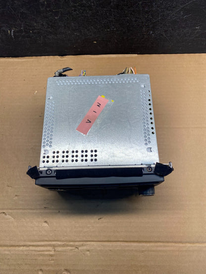 2008 - 2009 Ford Expedition Explorer Radio CD Player Screen Display OE ad7610 DG4