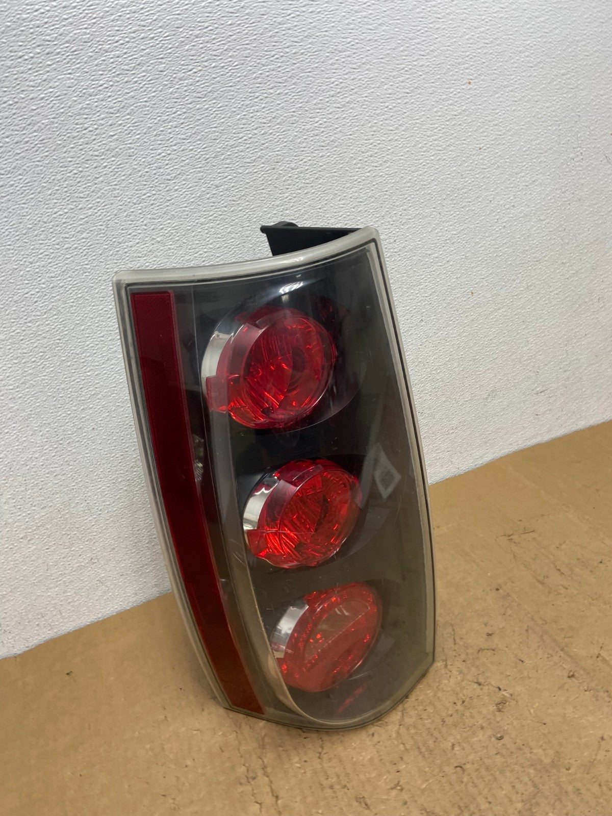 2007-2014 GMC Yukon Denali Left Driver Side Tail Light AD1407 LK2
