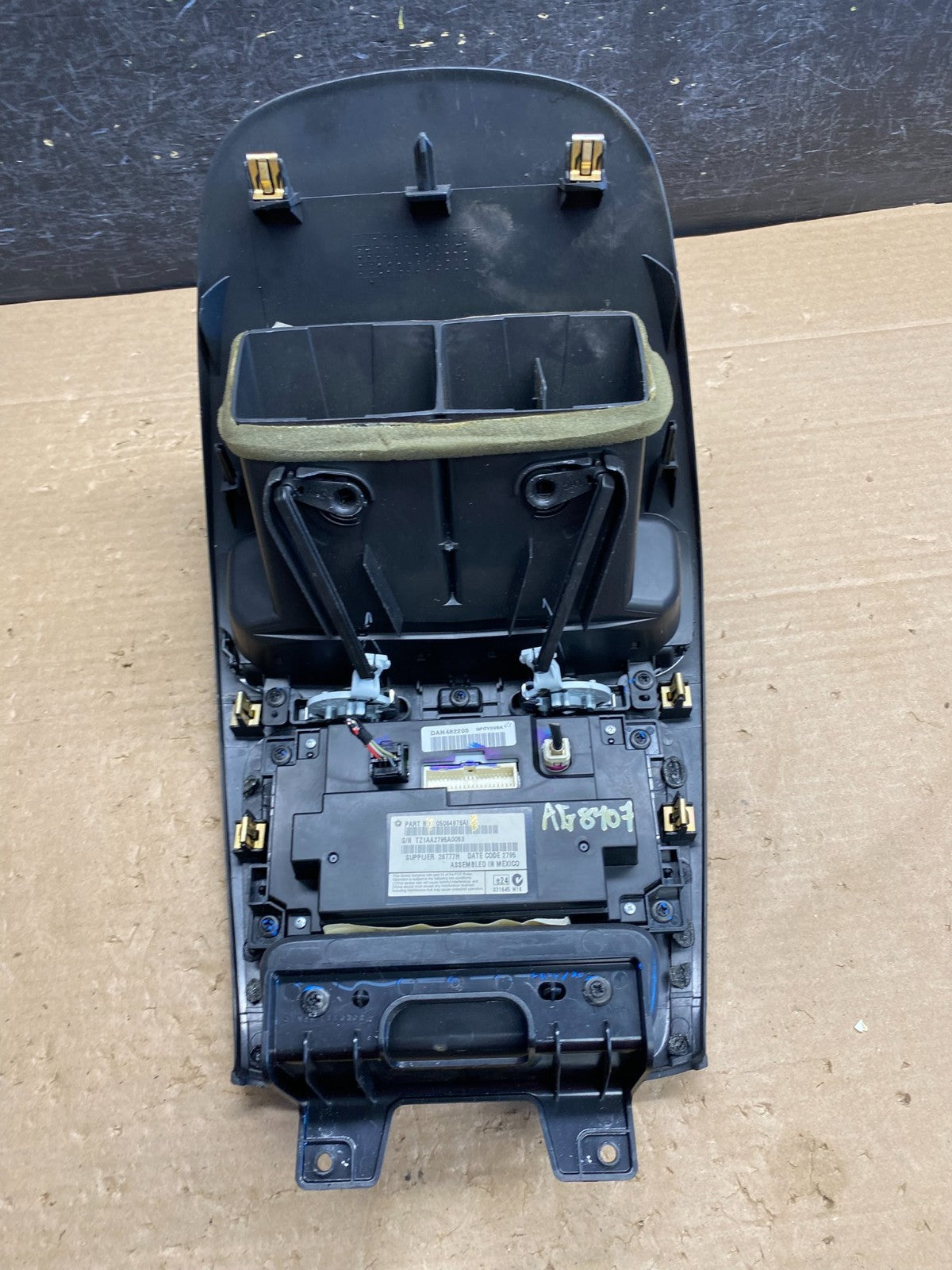 2011-2019 Dodge Journey 4.3 Radio Display Screen Bezel Trim Air Vents ag8407 DG5