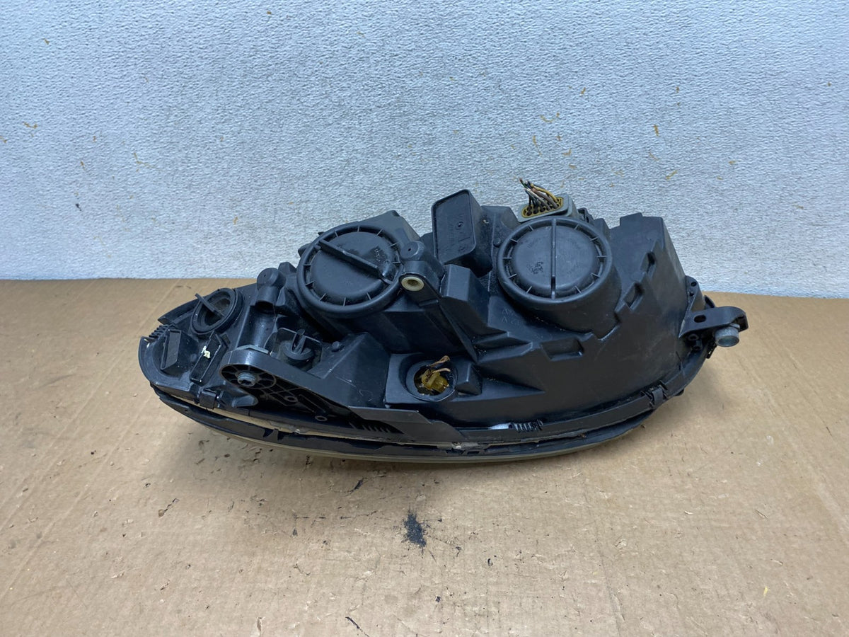 2008 to 2011 Mercedes Benz C-CLASS Right Passenger Side Headlight AI9140 DW6