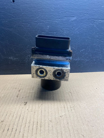 2006 2007 Ford E250 E350 Econoline Anti-Lock ABS Antilock Brake Pump ac8995 DG3