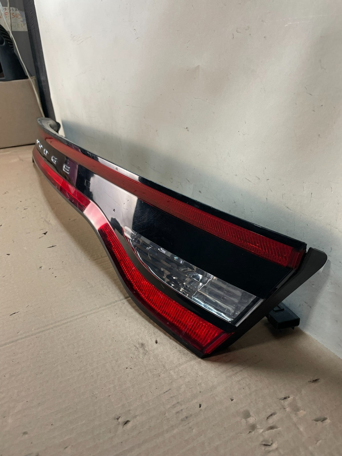 LED 2013 - 2016 Dodge Dart Center Third Brake Led Tail Light Panel AH6577 DG1