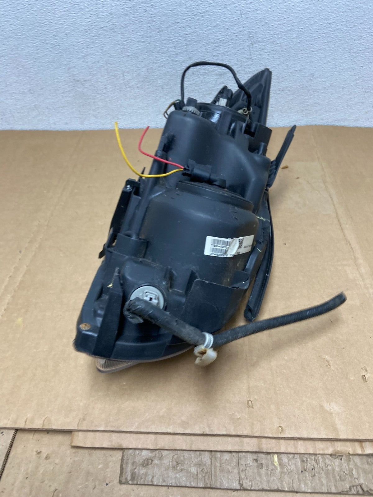 2005 2006 2007 Scion Tc Left Driver LH Side Halogen Headlight AC8375 DW11