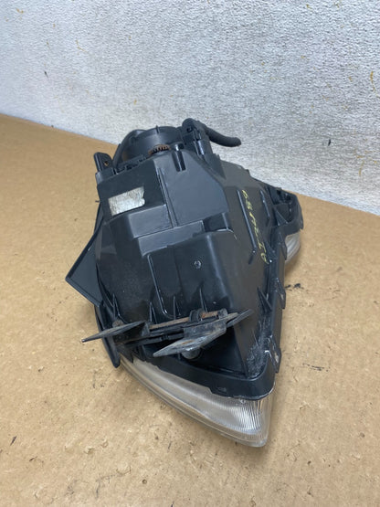 2007 to 2010 Kia Sportage Right Passenger RH Halogen Headlight AI3489 DW9
