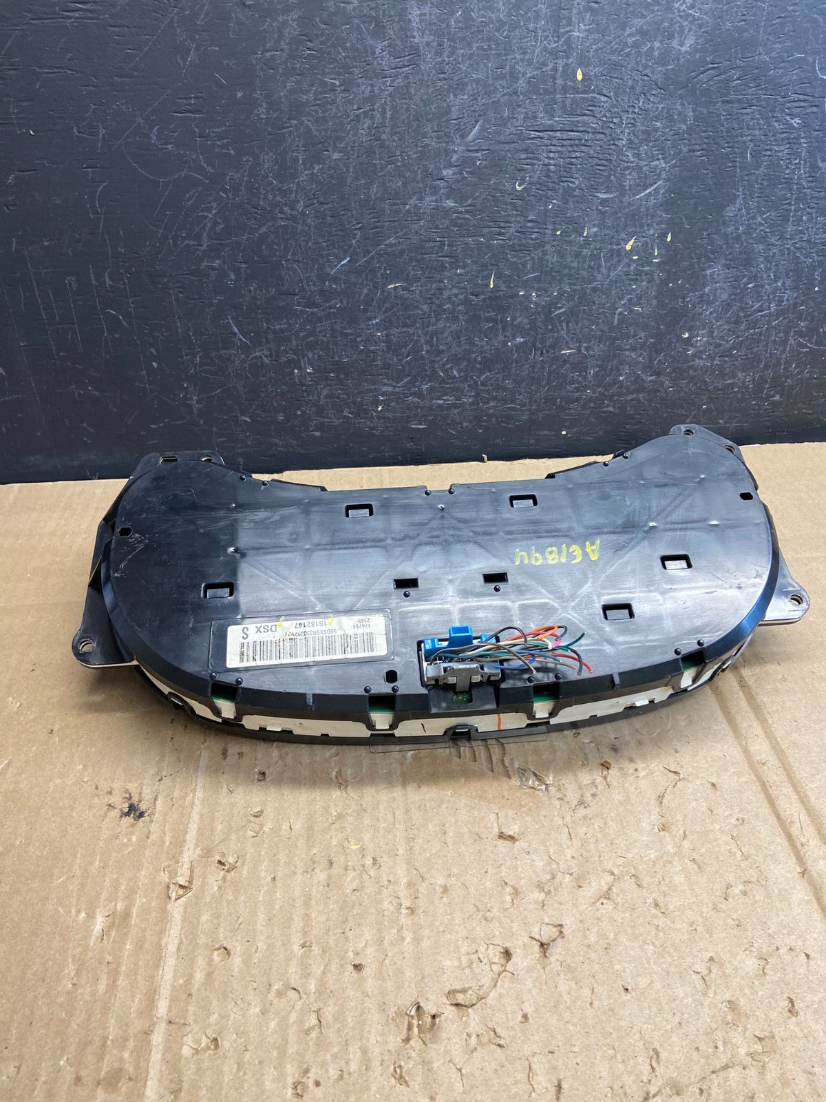 2003 to 2006 Chevrolet Silverado Yukon Cluster Gauge Speedometer AE1894 DG5