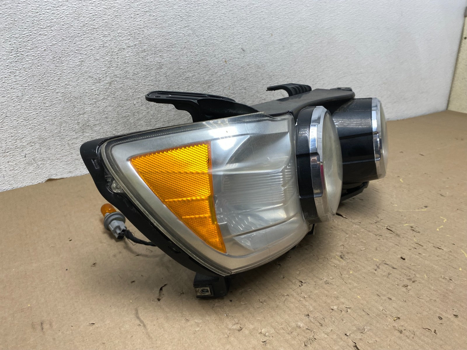 2012 to 2015 Chevrolet Sonic Right Passenger RH Headlight AG8069 DW1