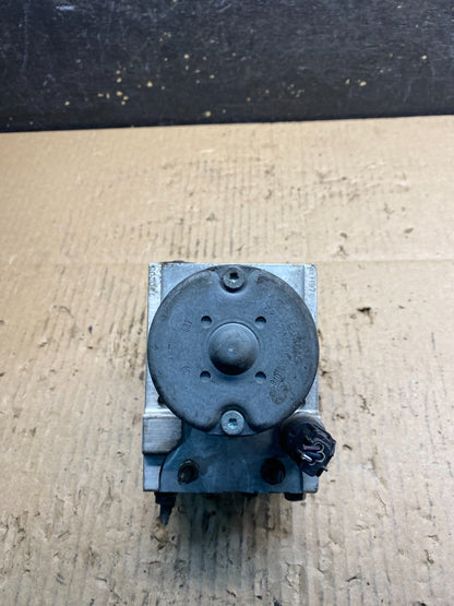 1999 - 2003 BMW 740i 750i ABS Anti-Lock Brake Pump 6755739 OEM U8919 PS5