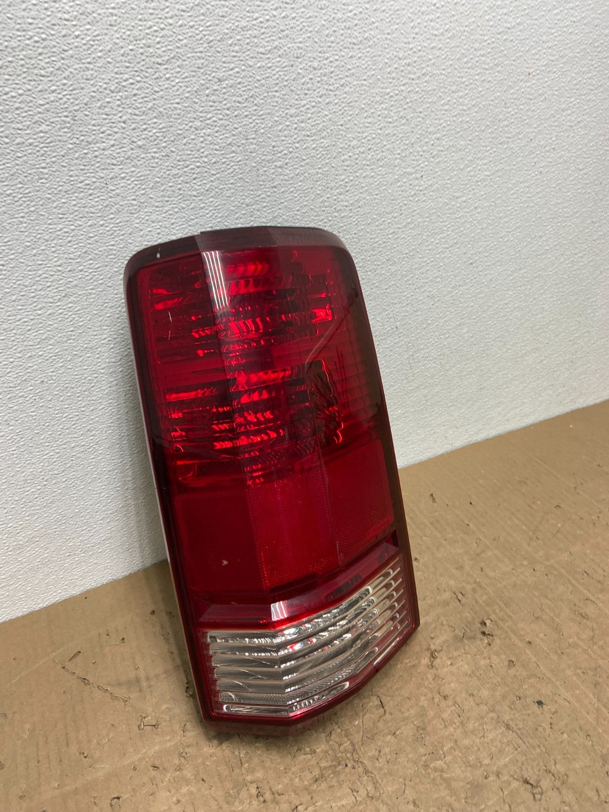 2007-2011 Dodge Nitro Tail Light Right Passenger Rh Side Oem AC0082 DW2