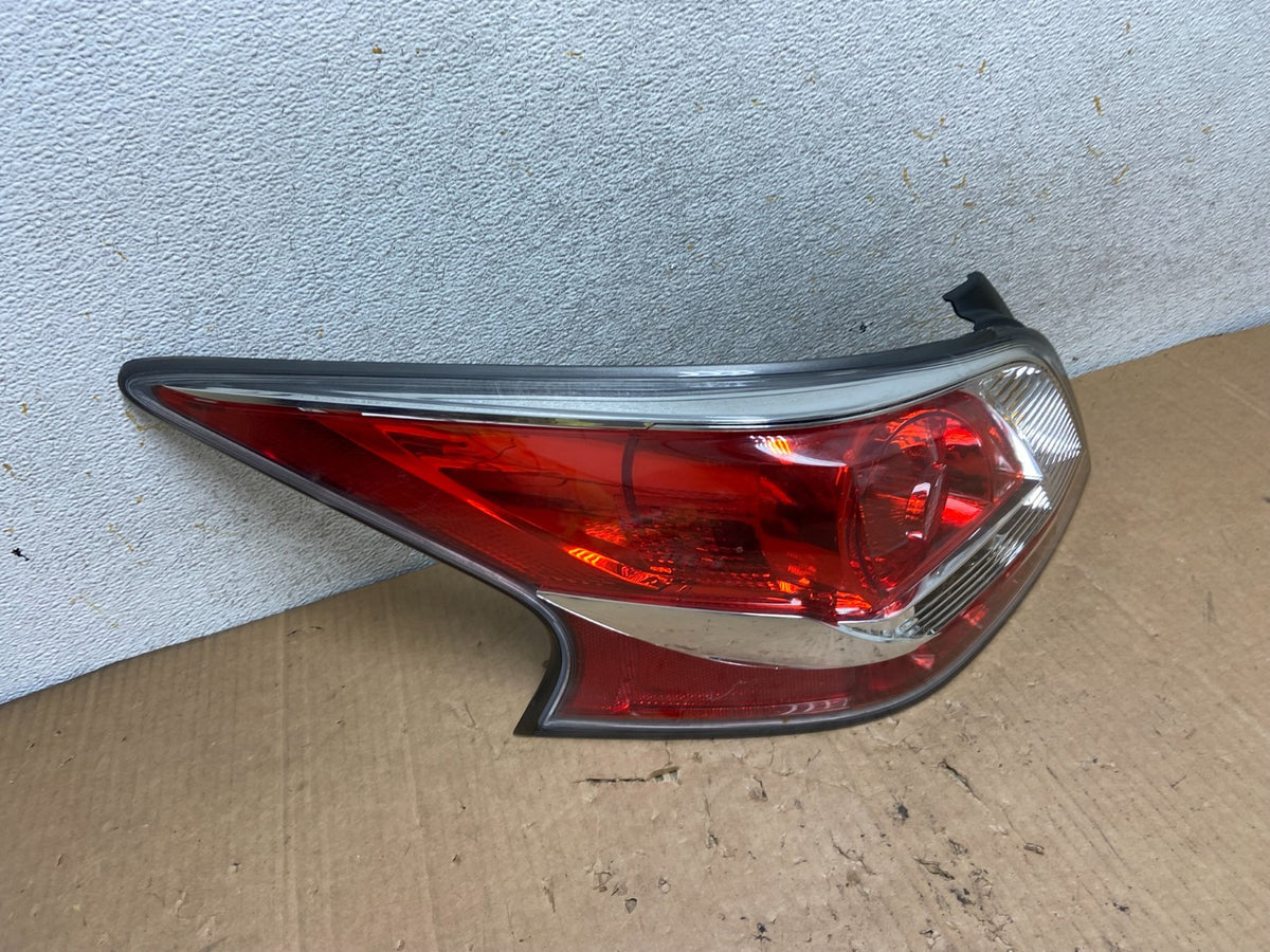 2013 2014 2015 Nissan Altima Left Driver LH Side Tail Light AI89722