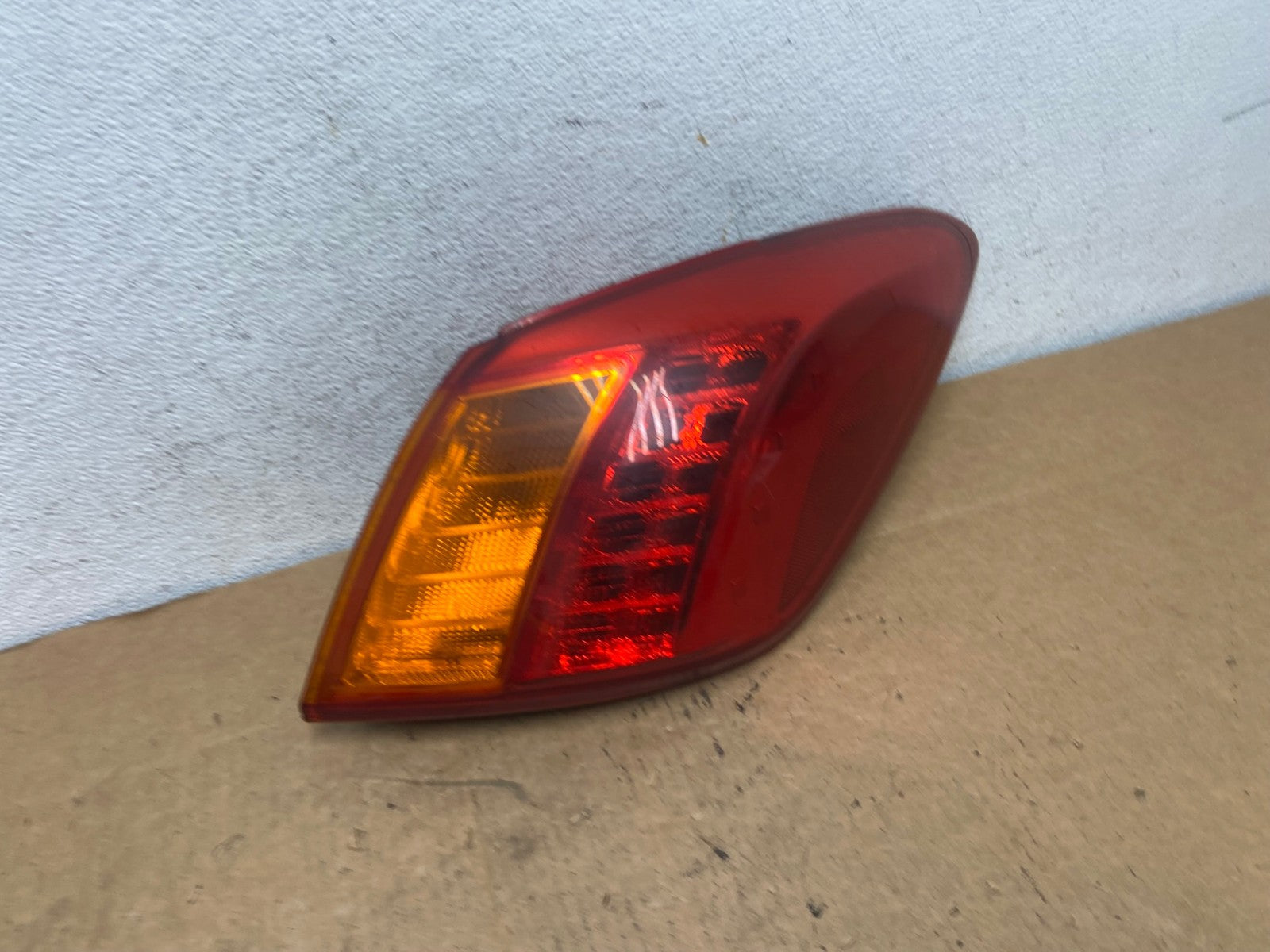 2009 2010 Nissan Murano Right Passenger Rh Side Tail Light AD4773 LK2