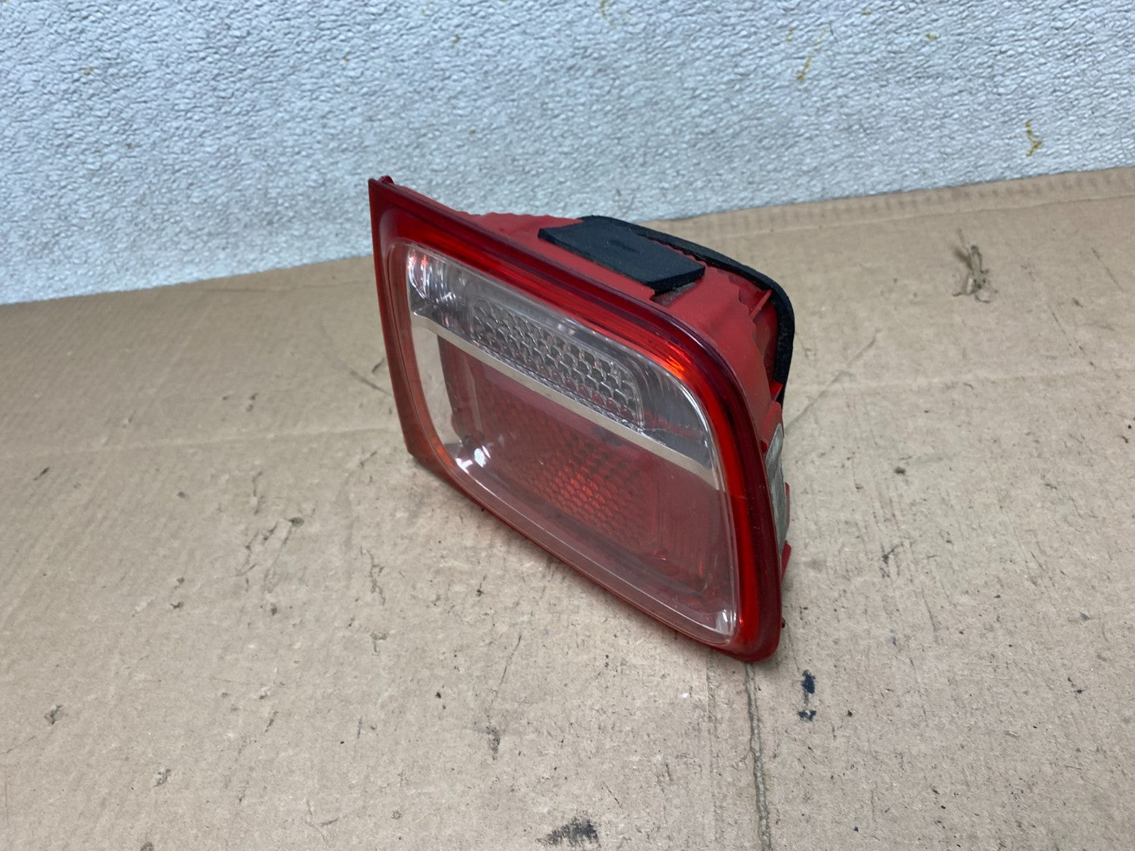2013-2016 Chevrolet Malibu Right Passenger Rh Inner Tail Light Oem R7774 DW1