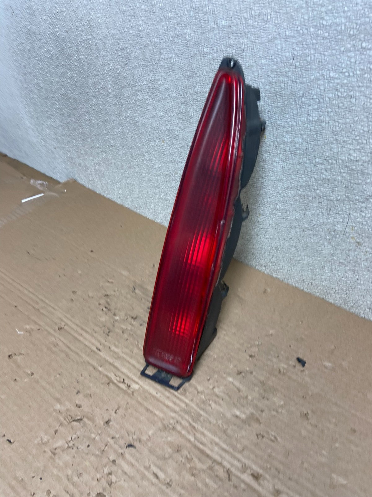 1993 to 1996 Cadillac Fleetwood Right Passenger RH Side Tail Lights AB1214 LK1