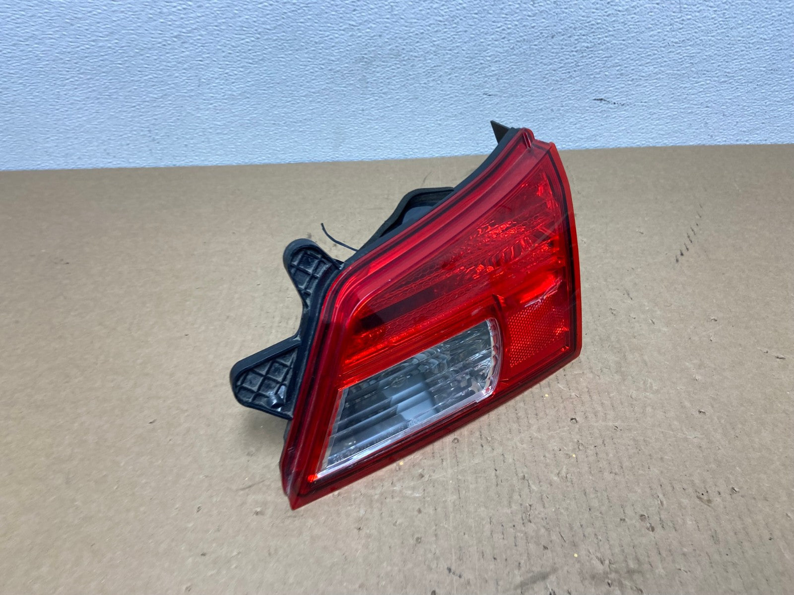 2010 - 2014 Subaru Outback Right Passenger RH Inner Tail Light OEM AC1159 LK2