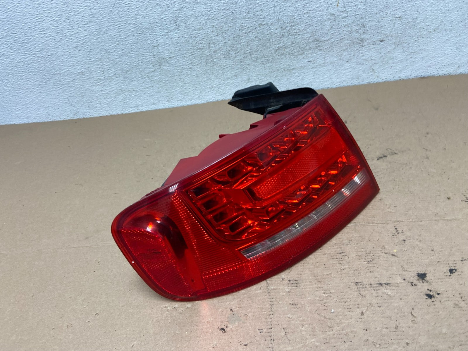 2009 - 2012 Audi A4 Sedan Left Driver Side LED Lh Tail Light AF4801 LK2