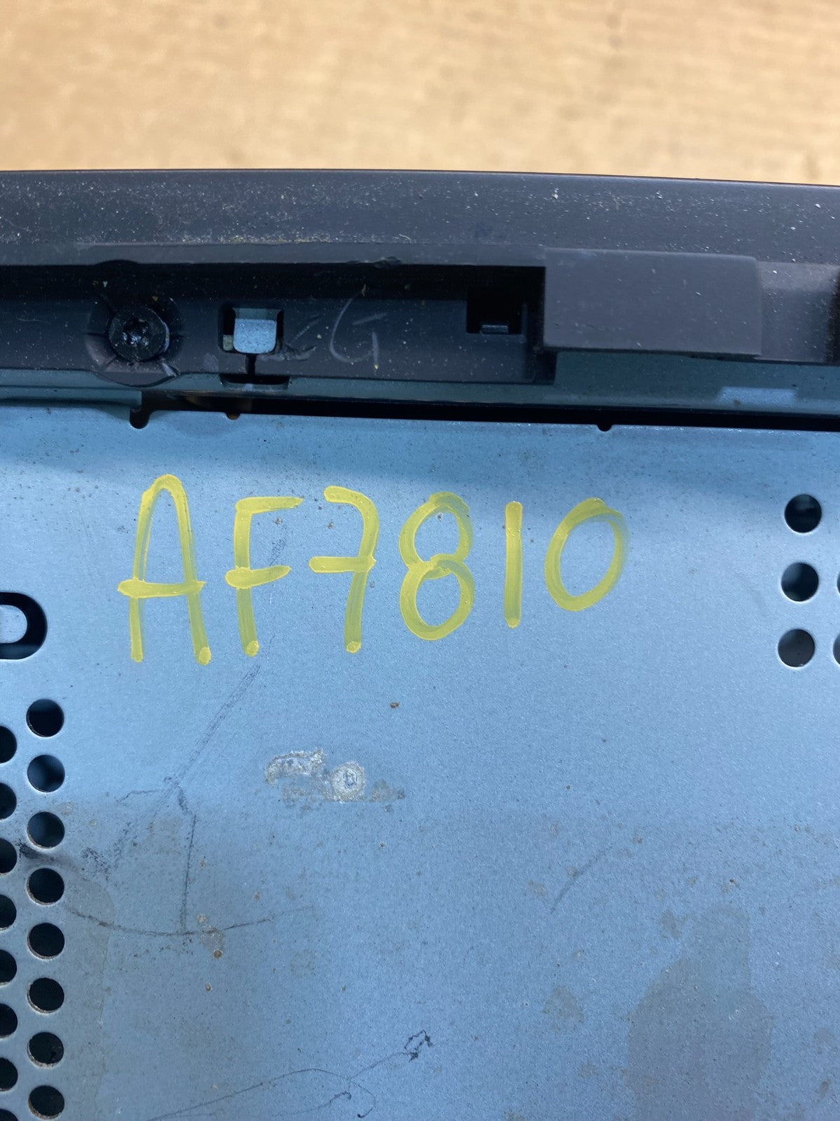 2012-2013 Ford Transit Connect AM FM Radio Single Disc CD Player af7810 DG7